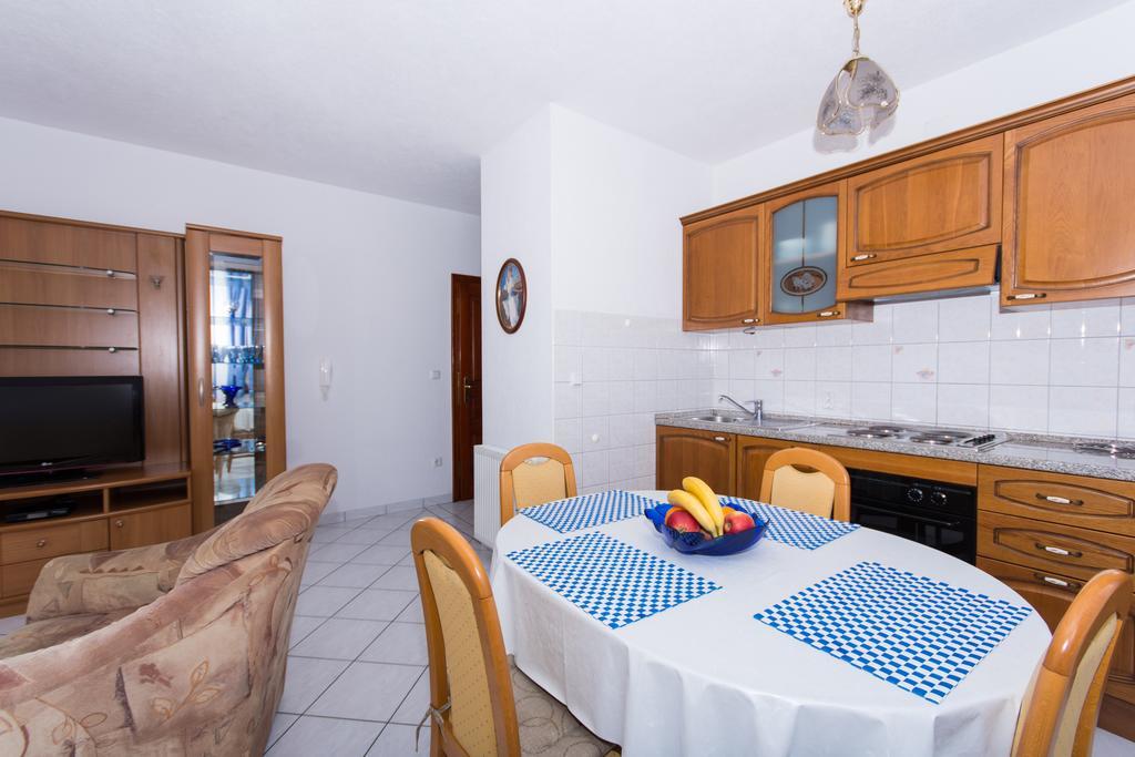 Villa Snjezana Trogir Buitenkant foto